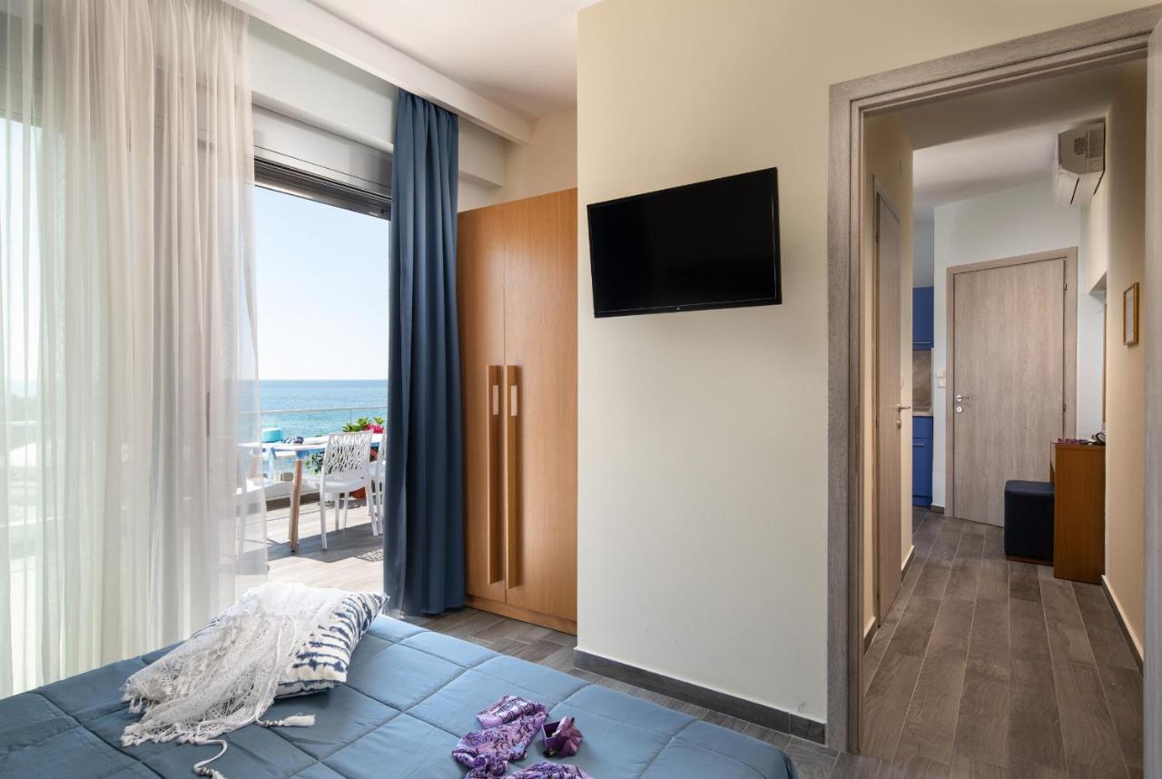 Almare Seaside Studios & Suites - Sarti Sithonia المظهر الخارجي الصورة